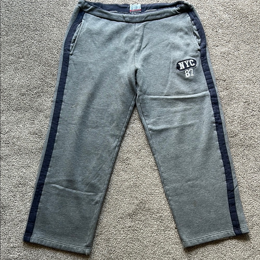 Aeropostale Gray and Blue Sweatpants with Sporty Style